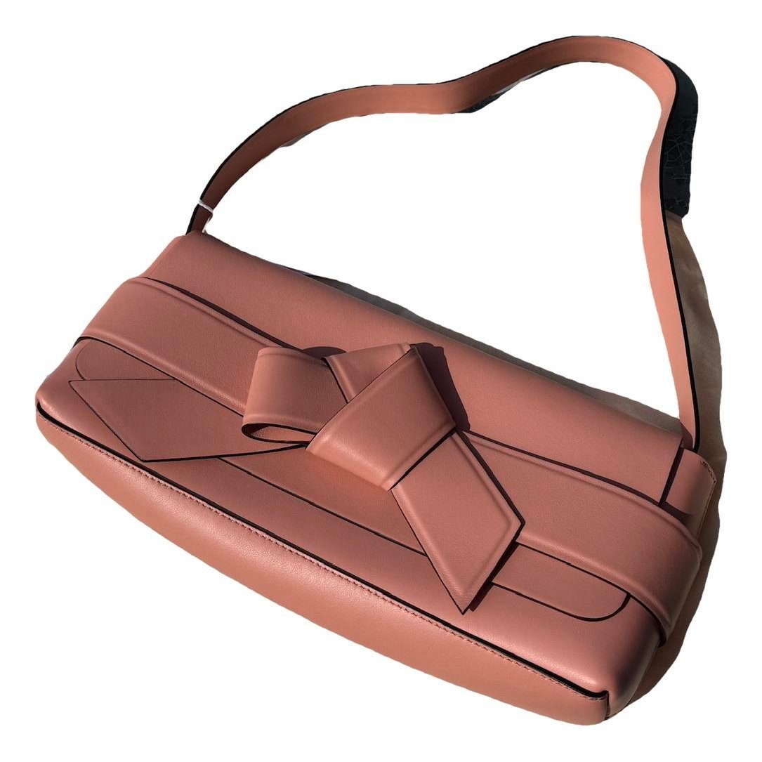Musubi leather handbag