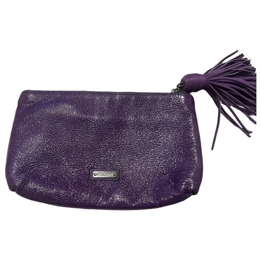 Patent leather clutch bag