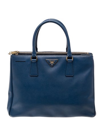 Saffiano Leather Galleria Double Zip Large