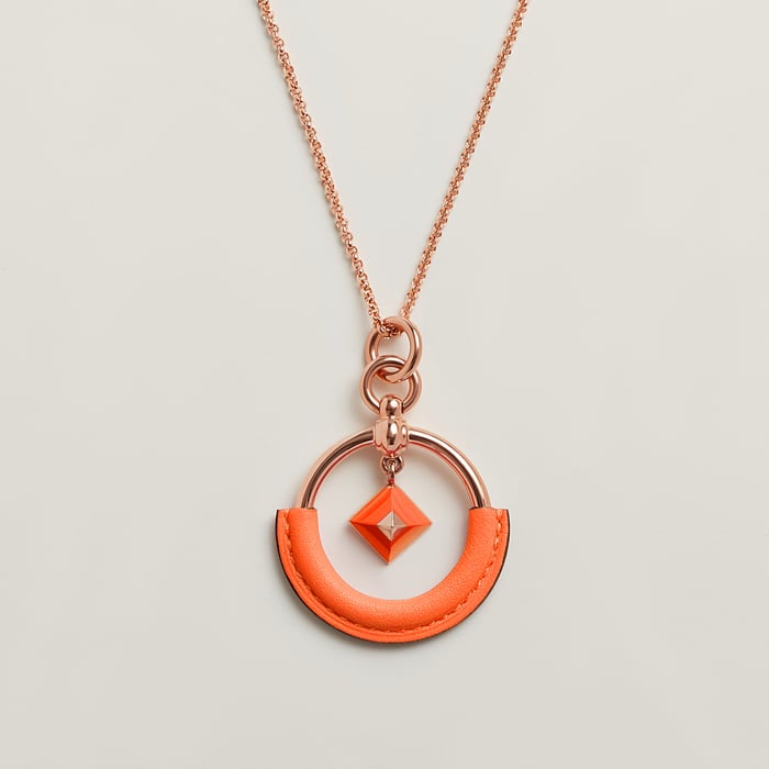 Orange Minium Loop Medor Pendant, Small Model