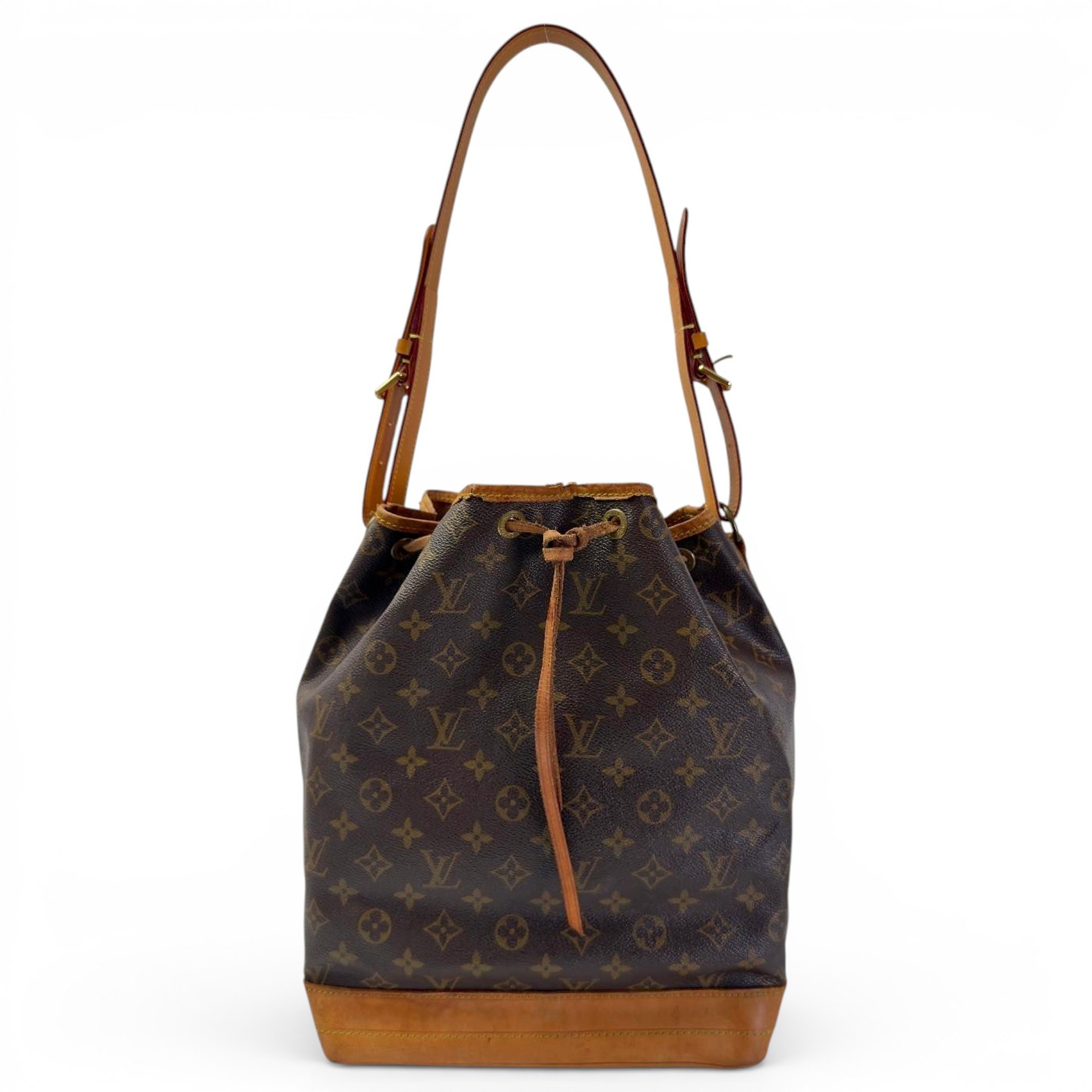 Noé leather handbag