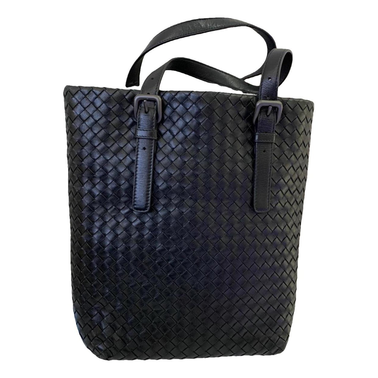 Fourre-Tout leather handbag