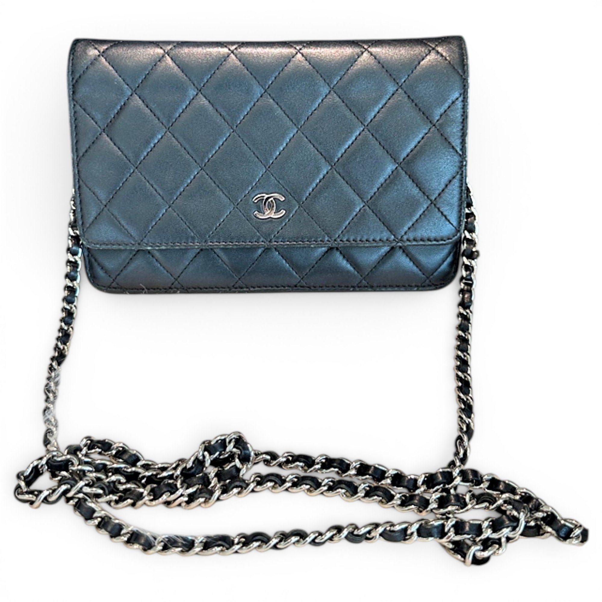 Wallet On Chain Timeless/Classique leather crossbody bag