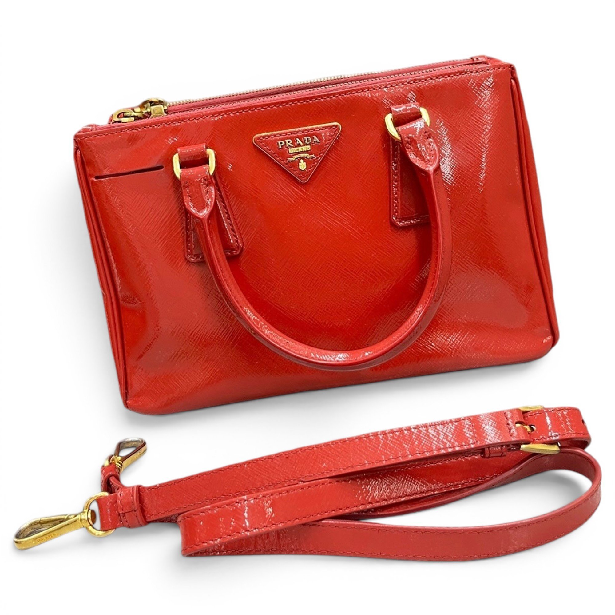 Galleria leather handbag