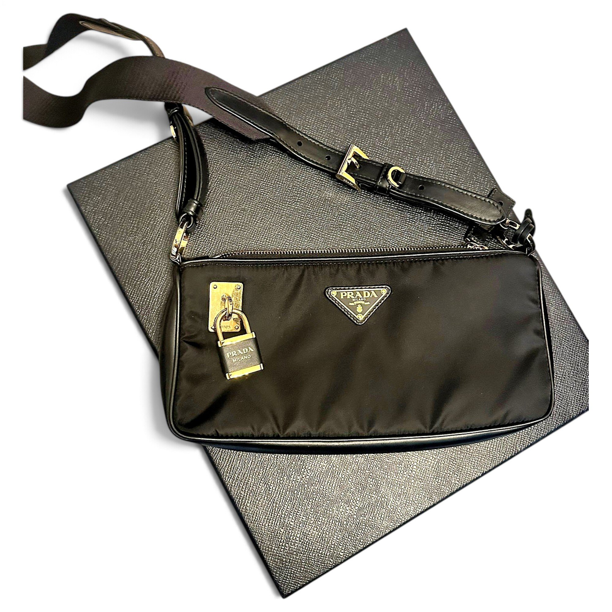 Leather crossbody bag