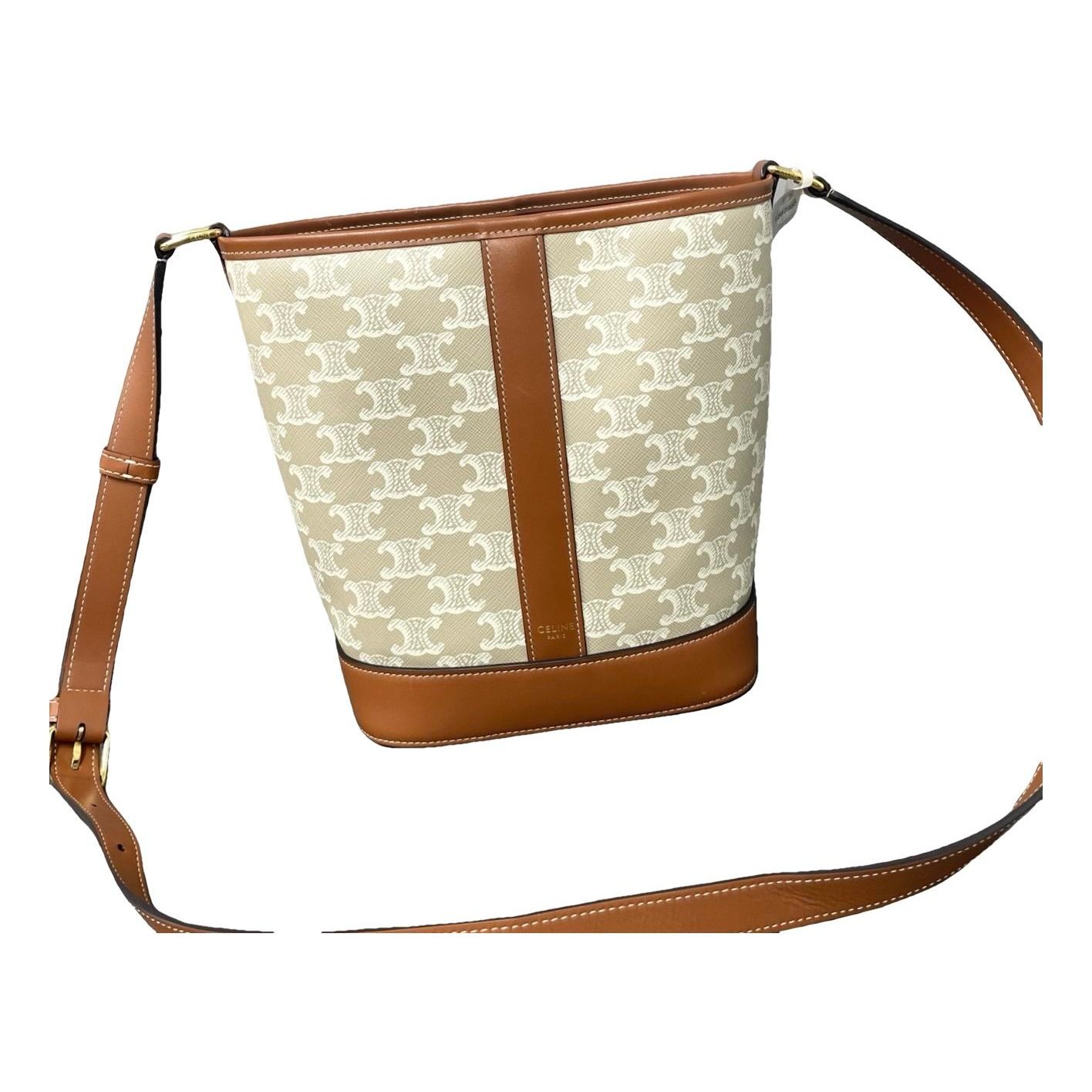 SAC SEAU leather handbag