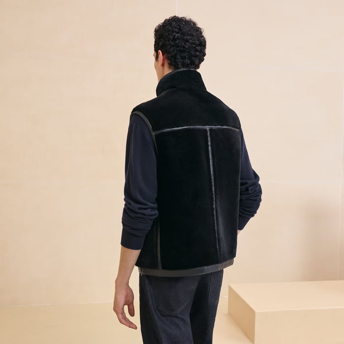 Noir Reversible Vest