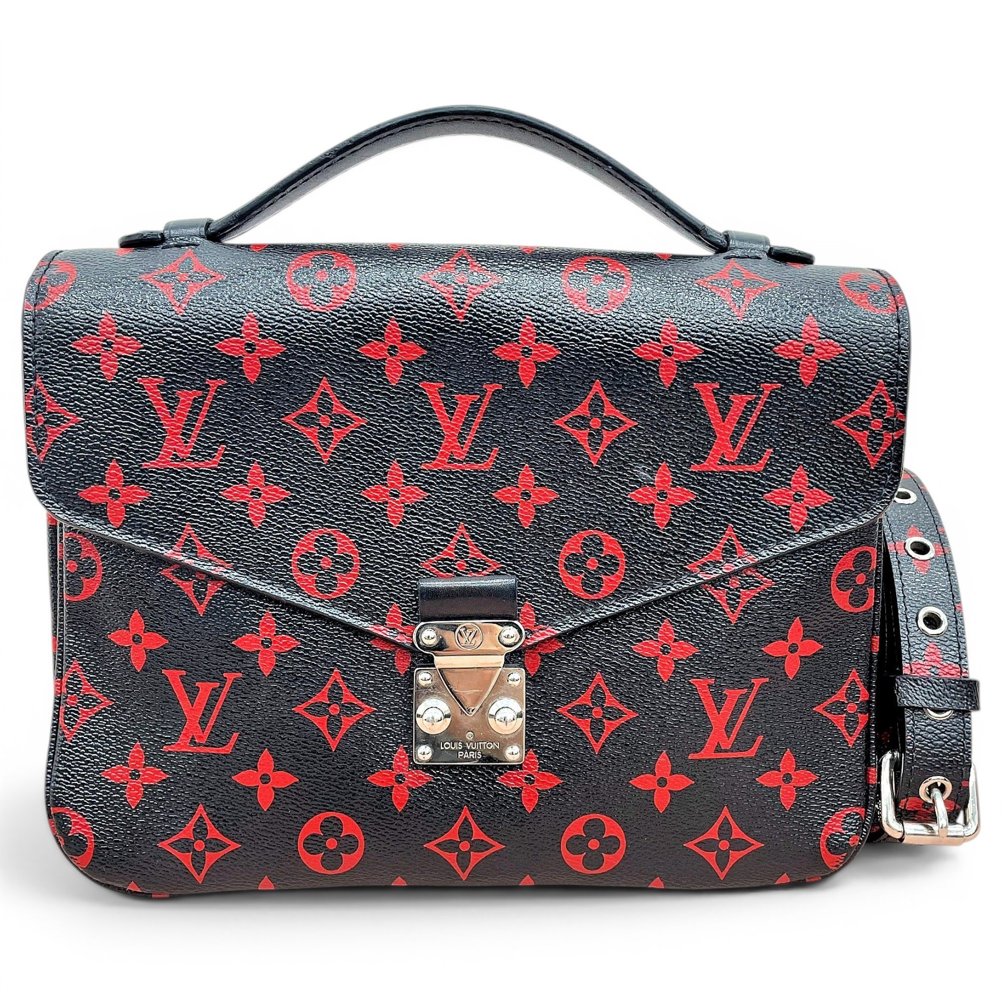 Metis leather handbag