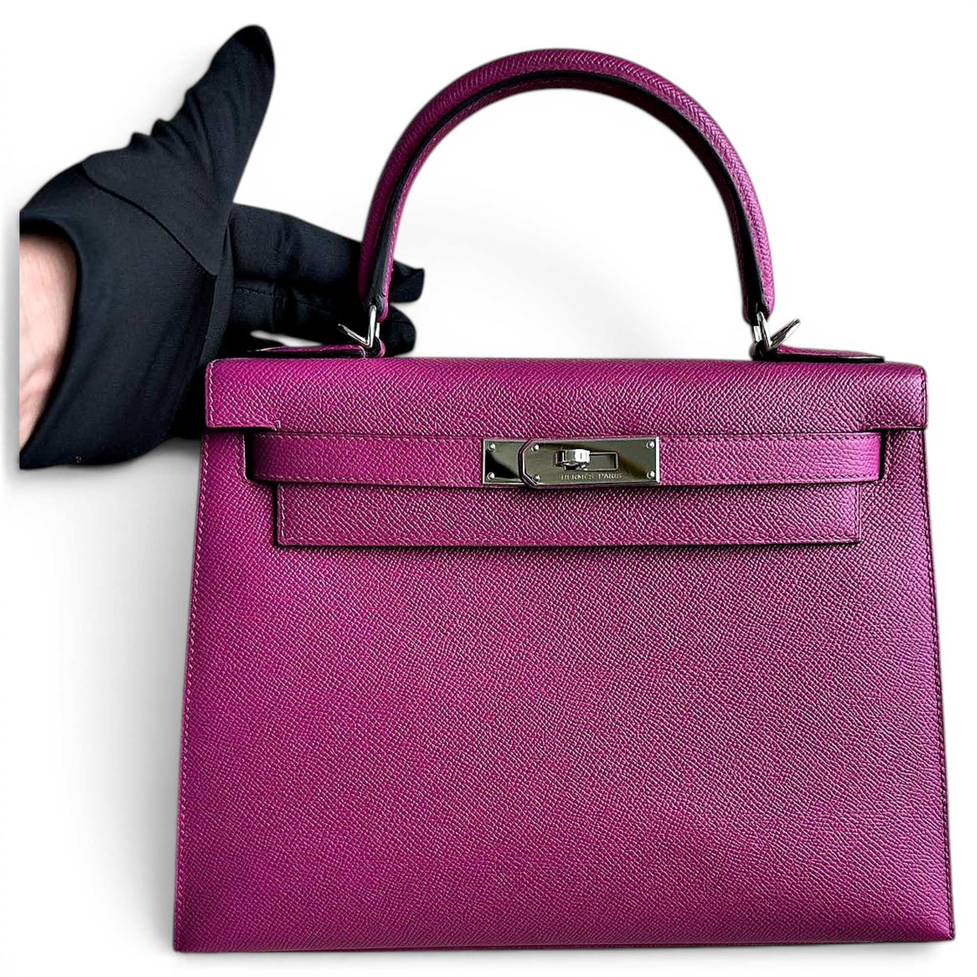 Kelly 28 leather handbag