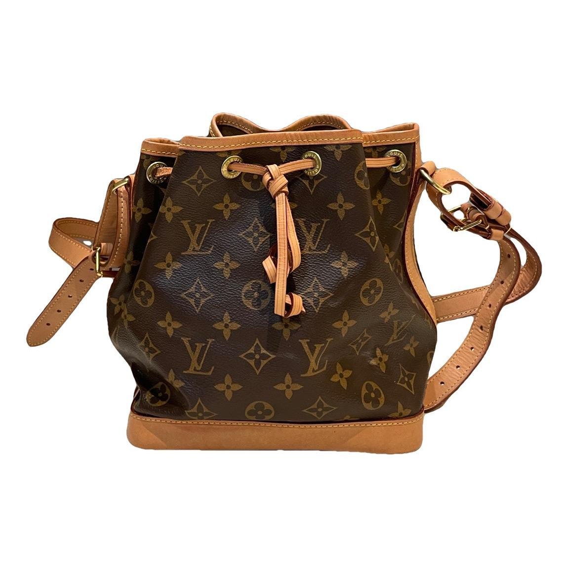 Patent leather handbag