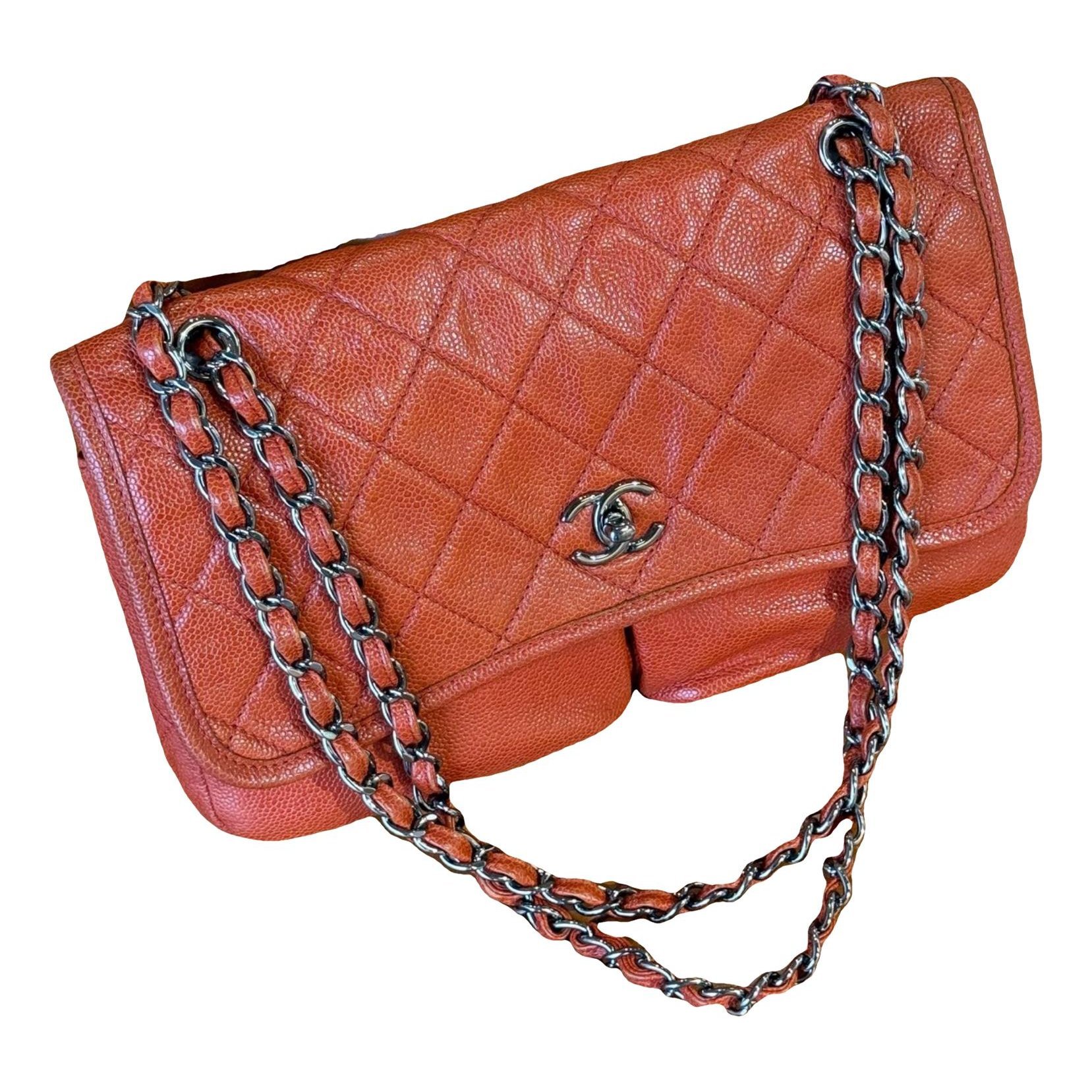 Timeless/Classique leather crossbody bag