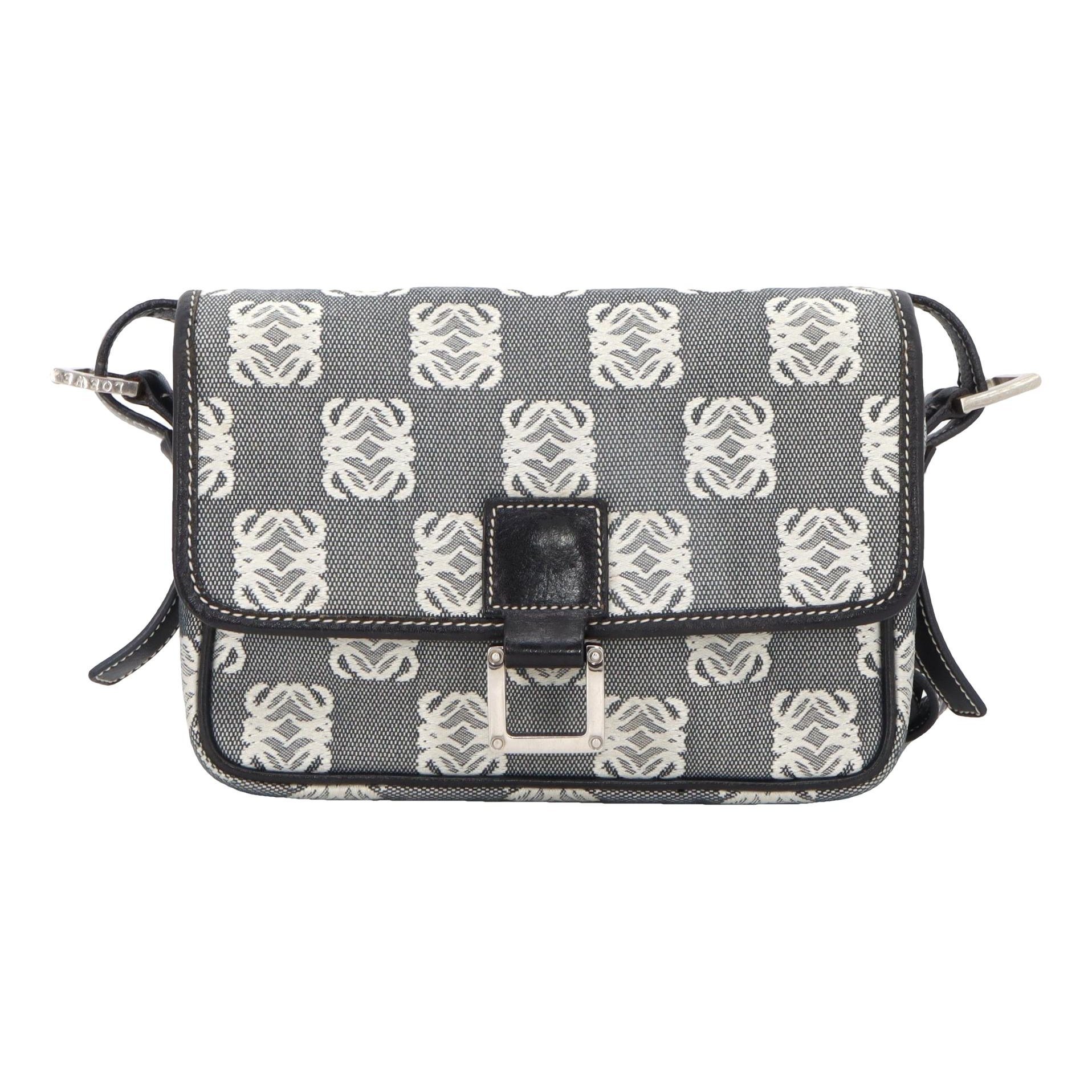 Cloth crossbody bag
