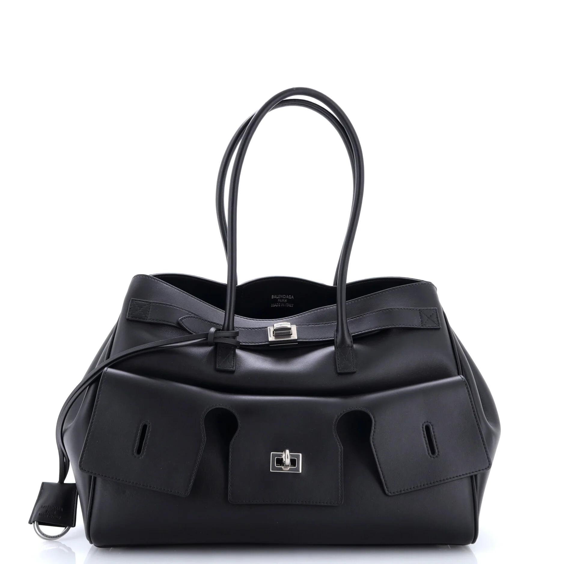 Leather tote