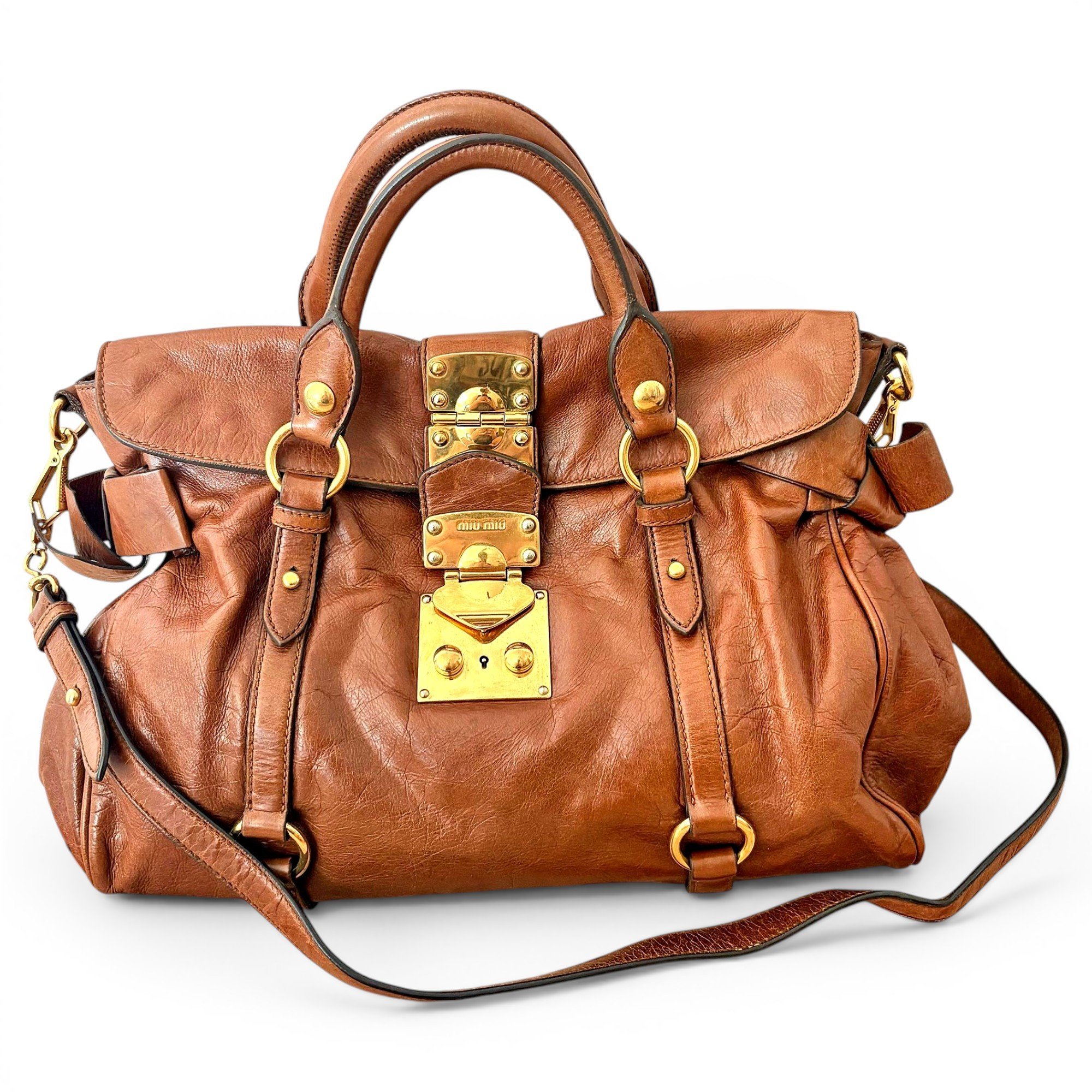 Vitello leather handbag