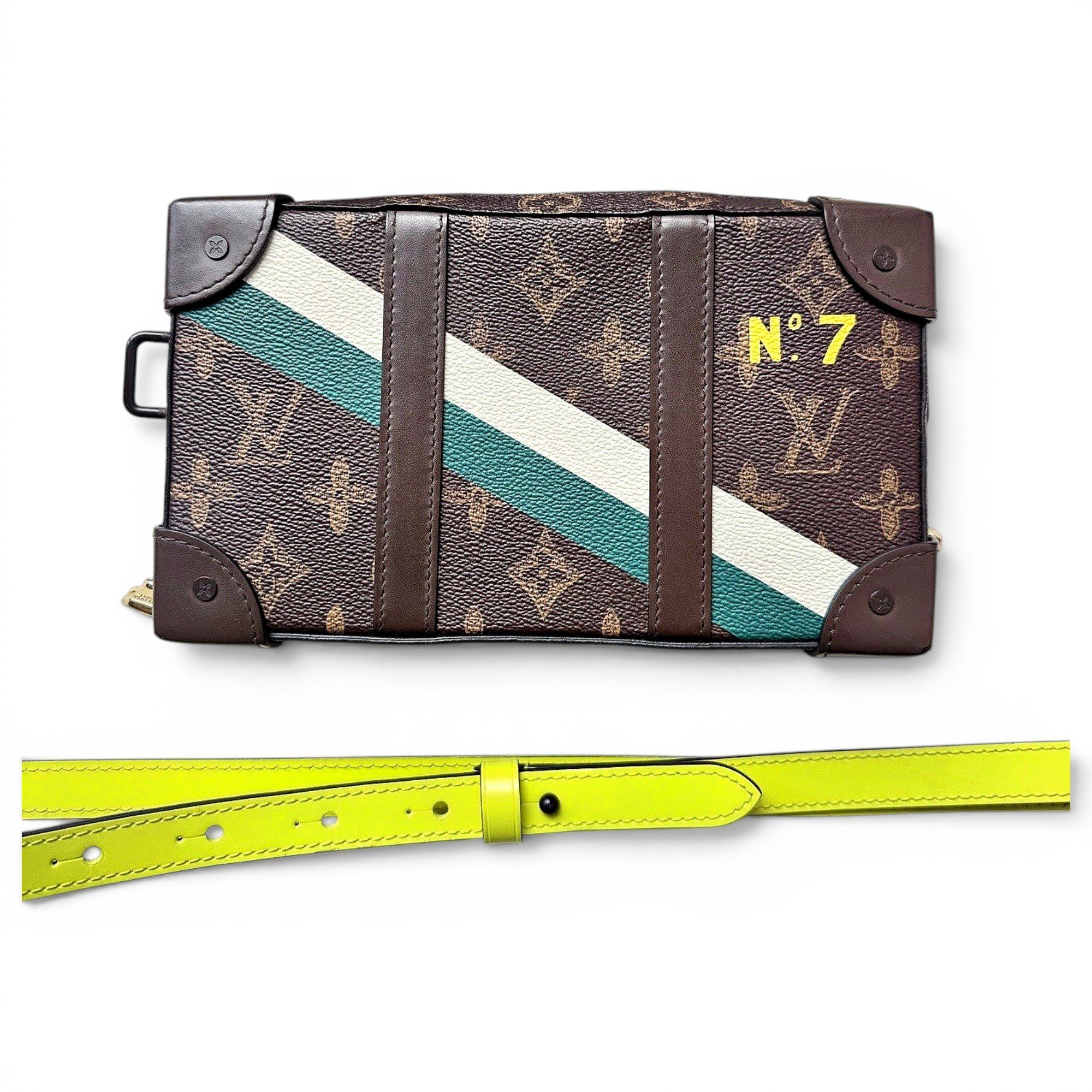 Side Trunk leather handbag