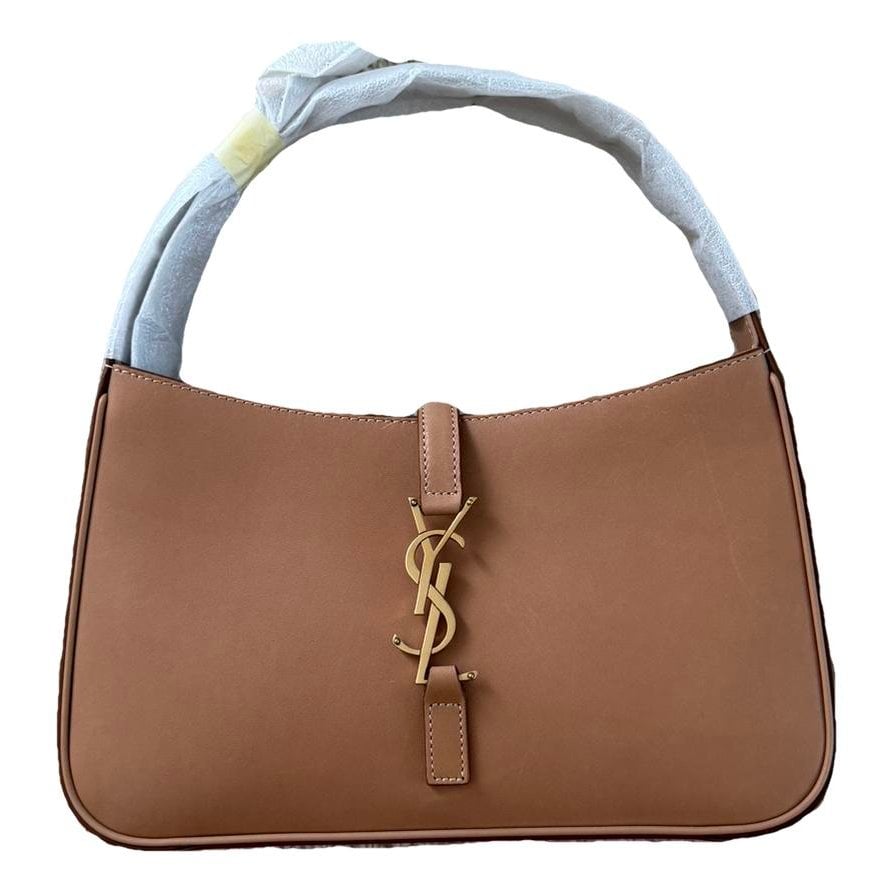 Le 5 à 7 leather handbag