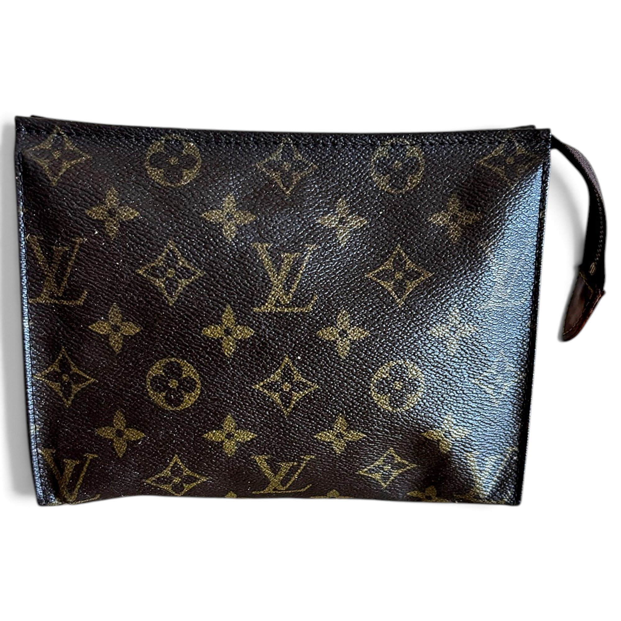 Leather clutch bag