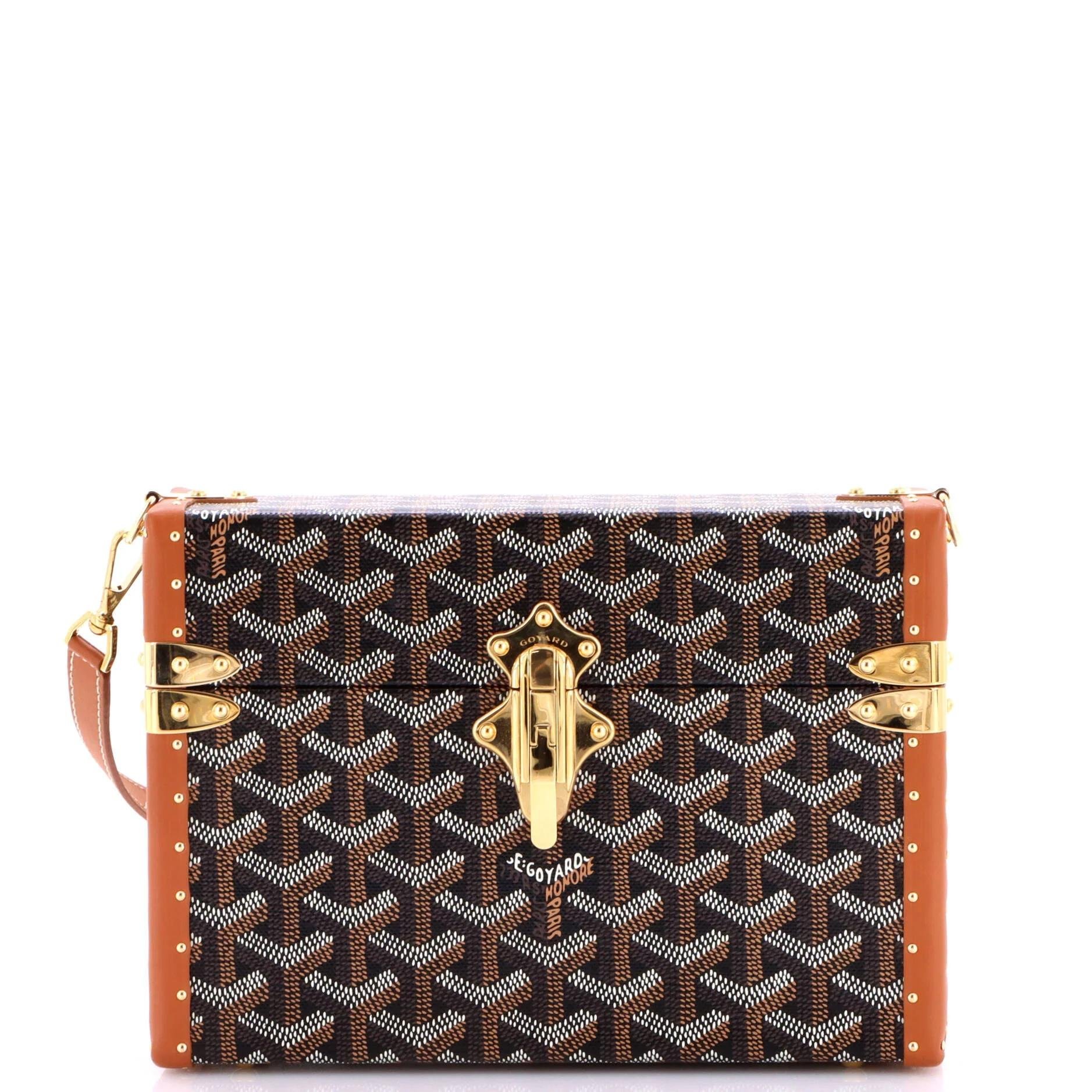Cloth clutch bag