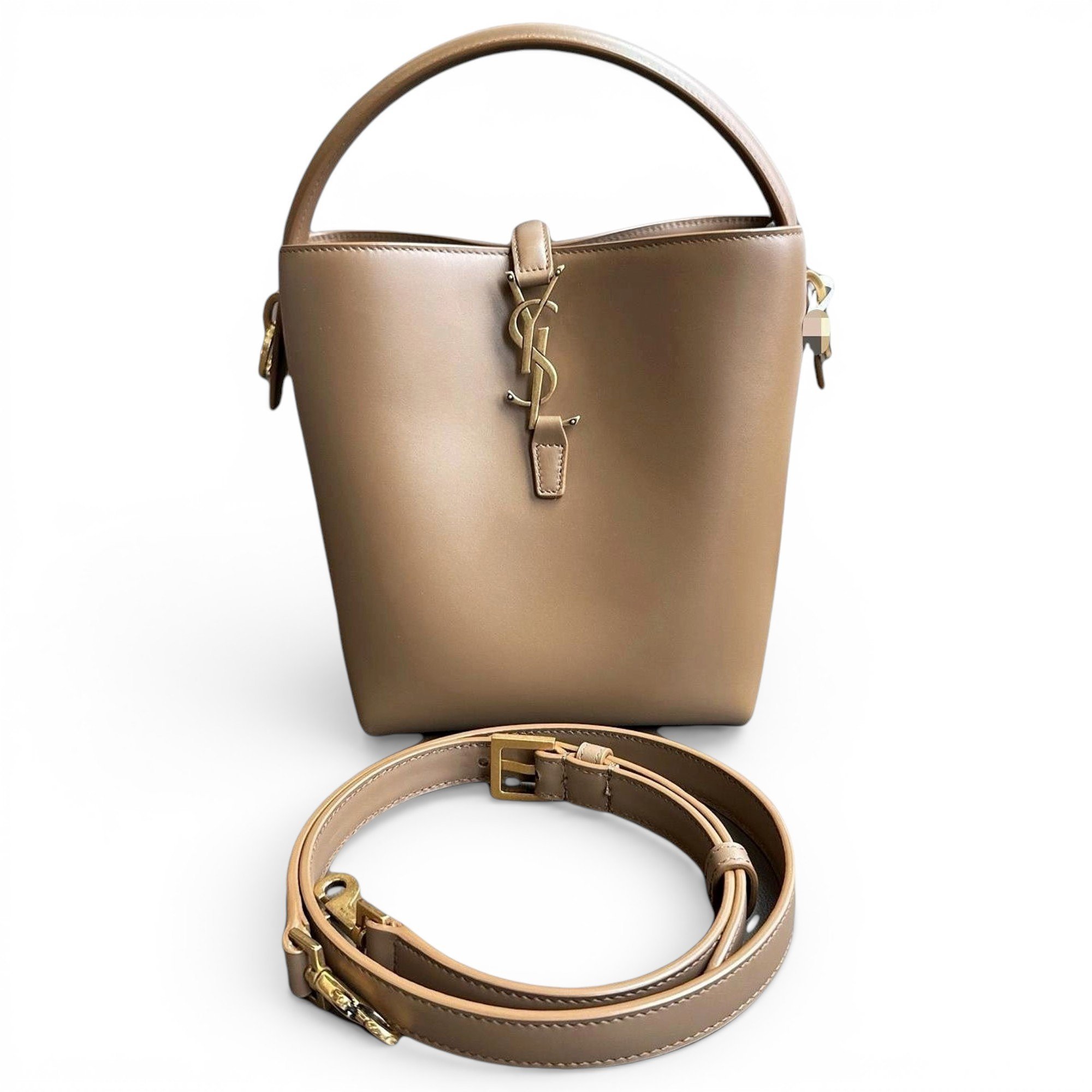 Le 37 leather handbag