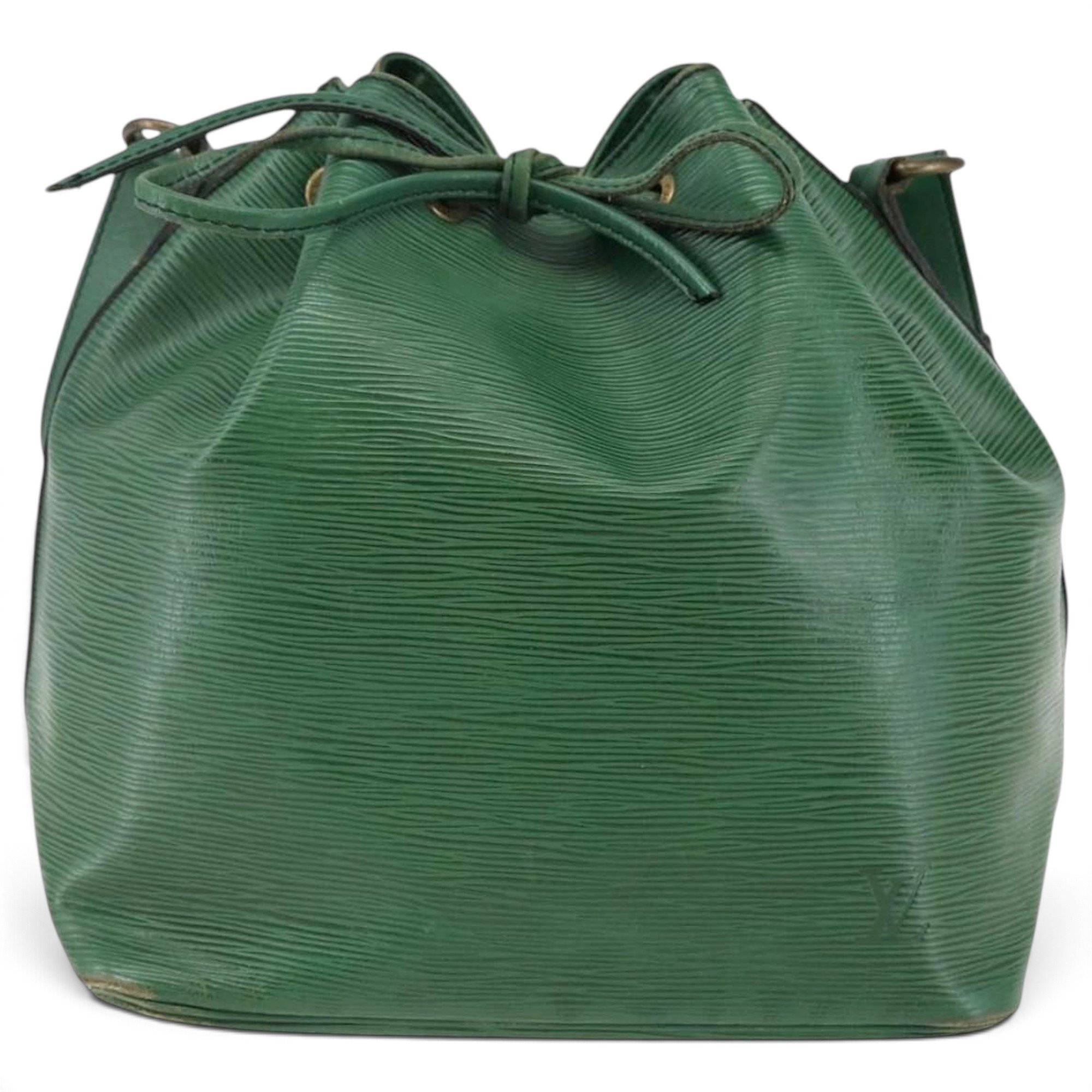 Noé leather handbag
