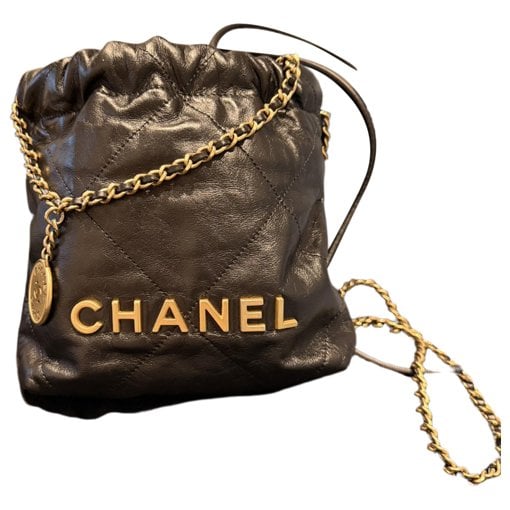 Chanel 22 leather crossbody bag