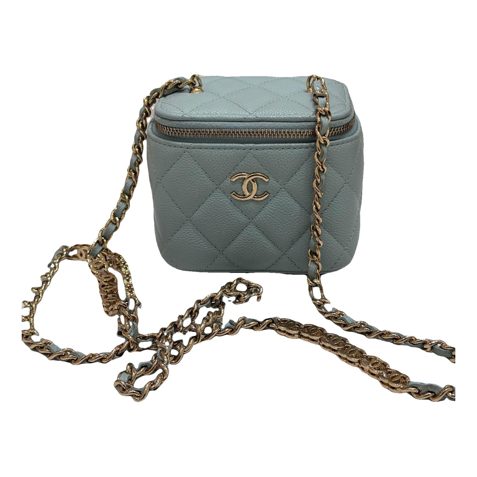 Trendy CC Vanity leather handbag