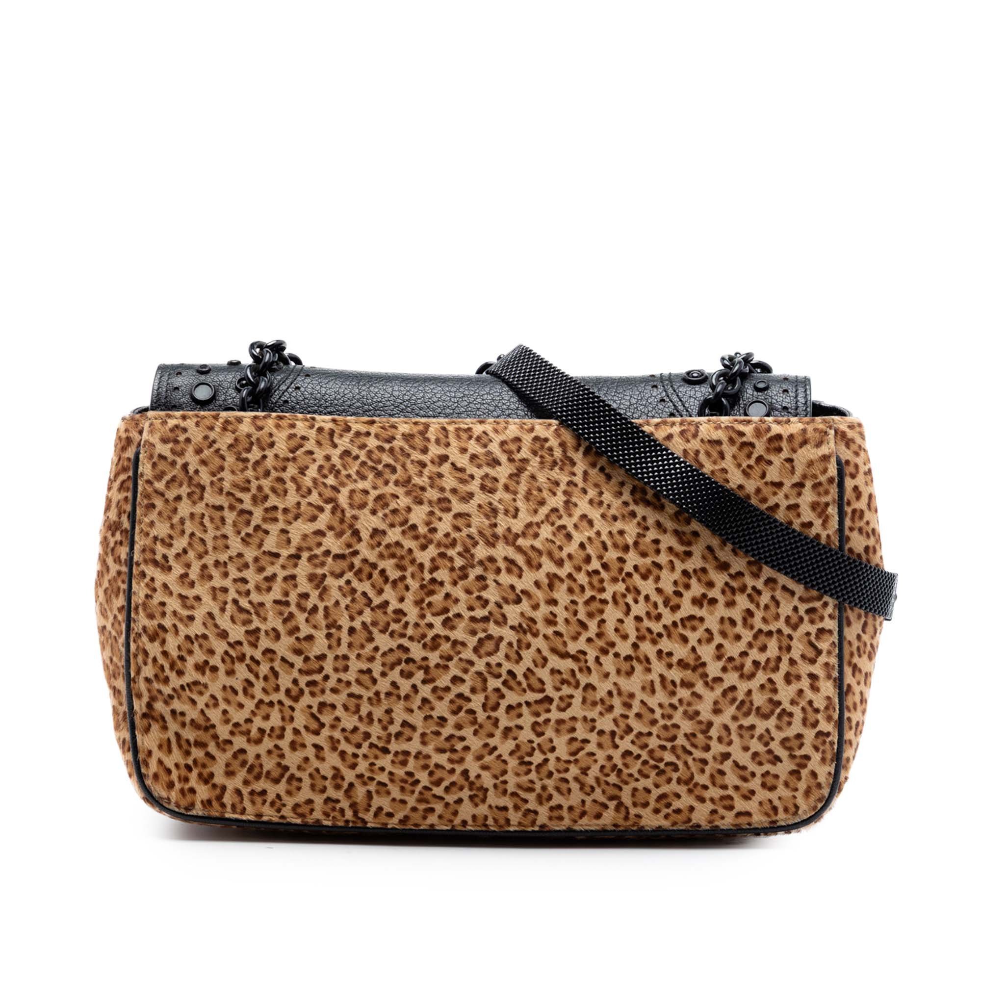 Veneta leather handbag