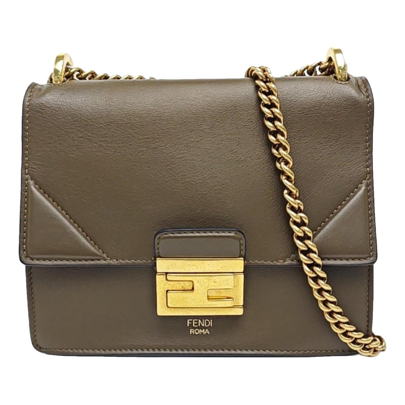 Kan U leather handbag