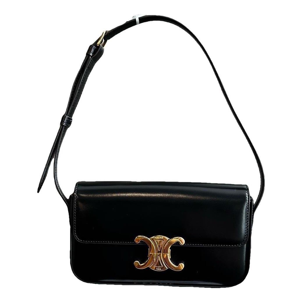 Triomphe Long leather handbag