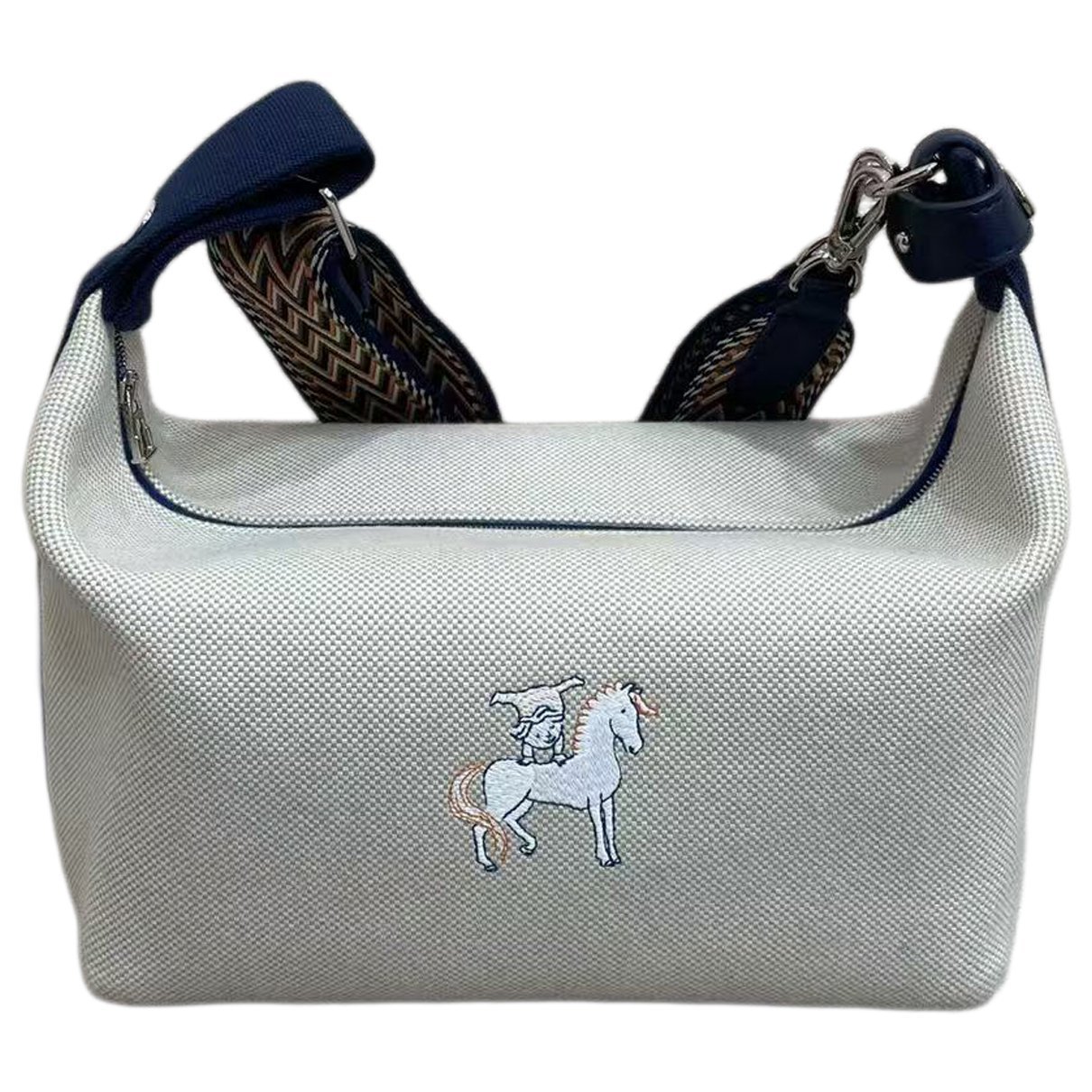 Cloth handbag