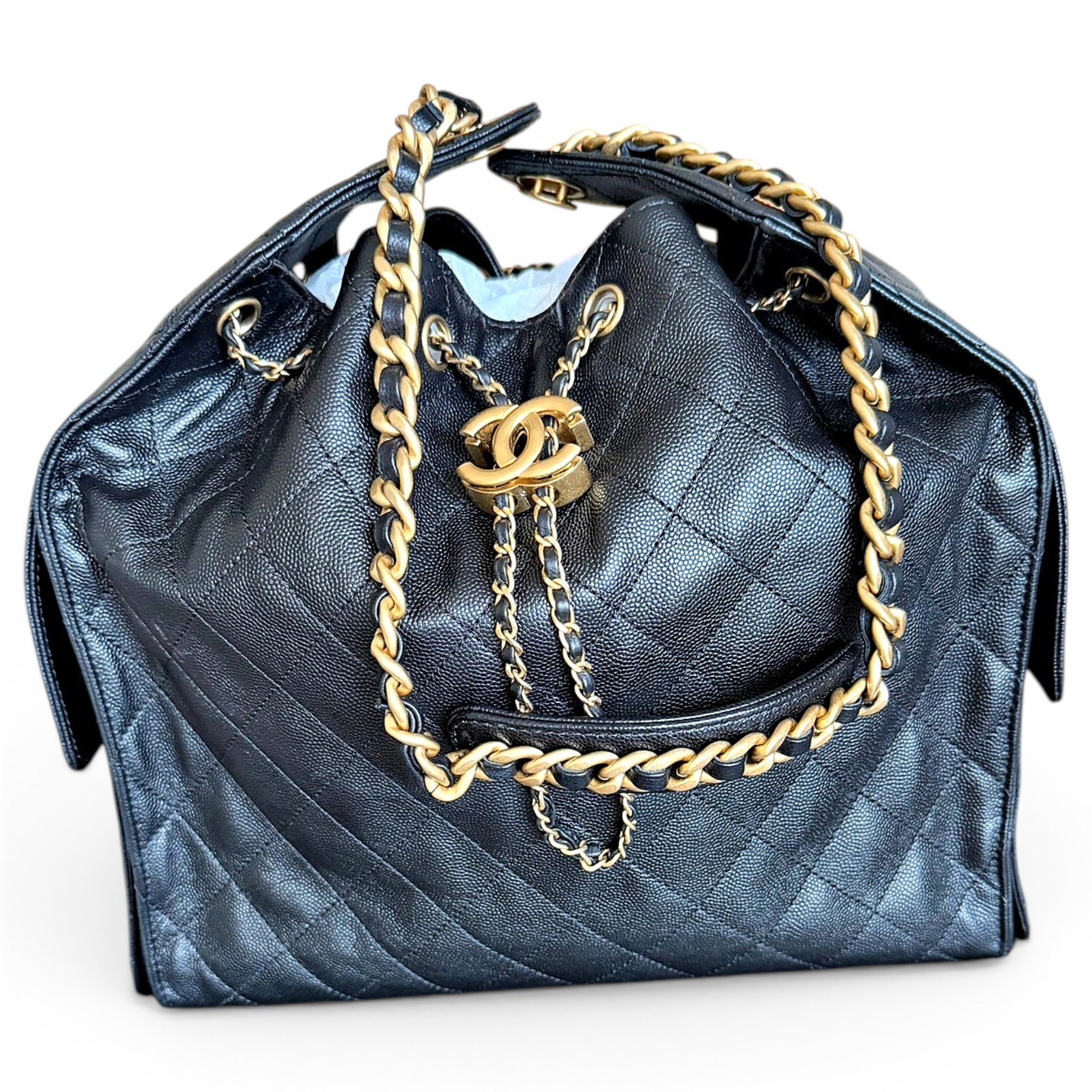 Chanel 25 leather handbag