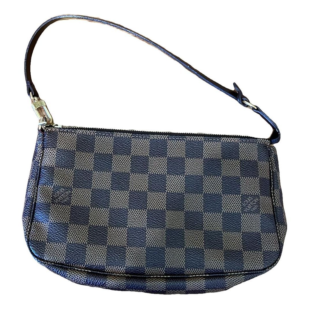 Pochette Accessoire leather handbag