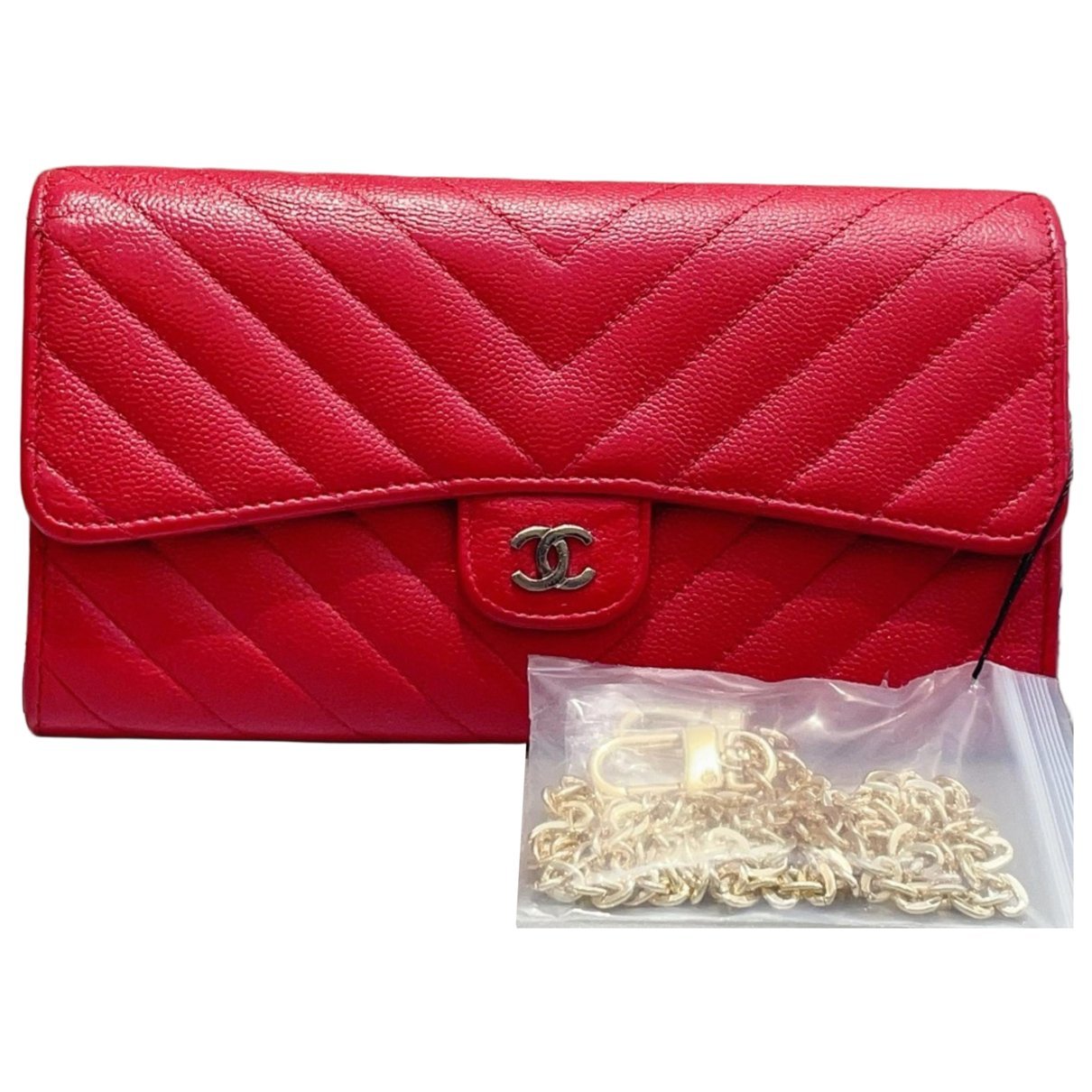 Wallet On Chain leather crossbody bag