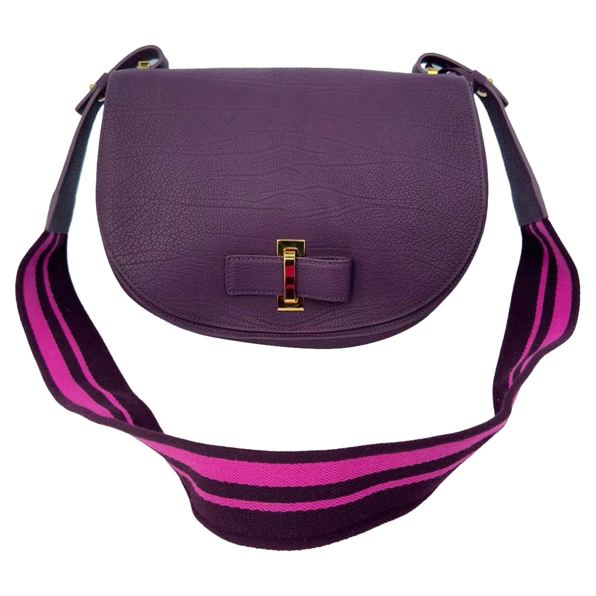 Leather crossbody bag