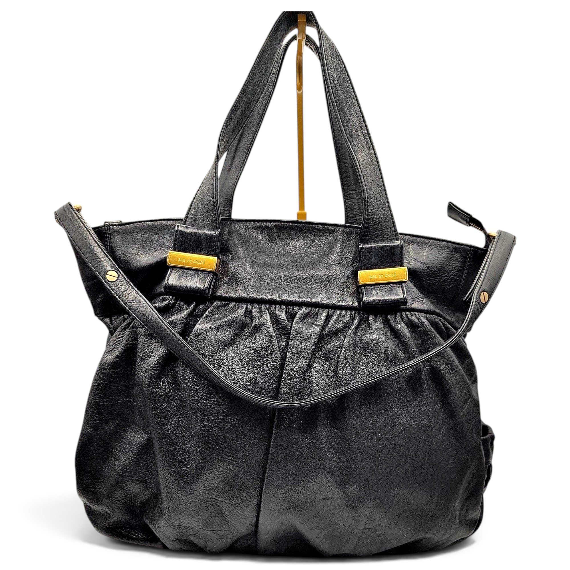 Leather tote