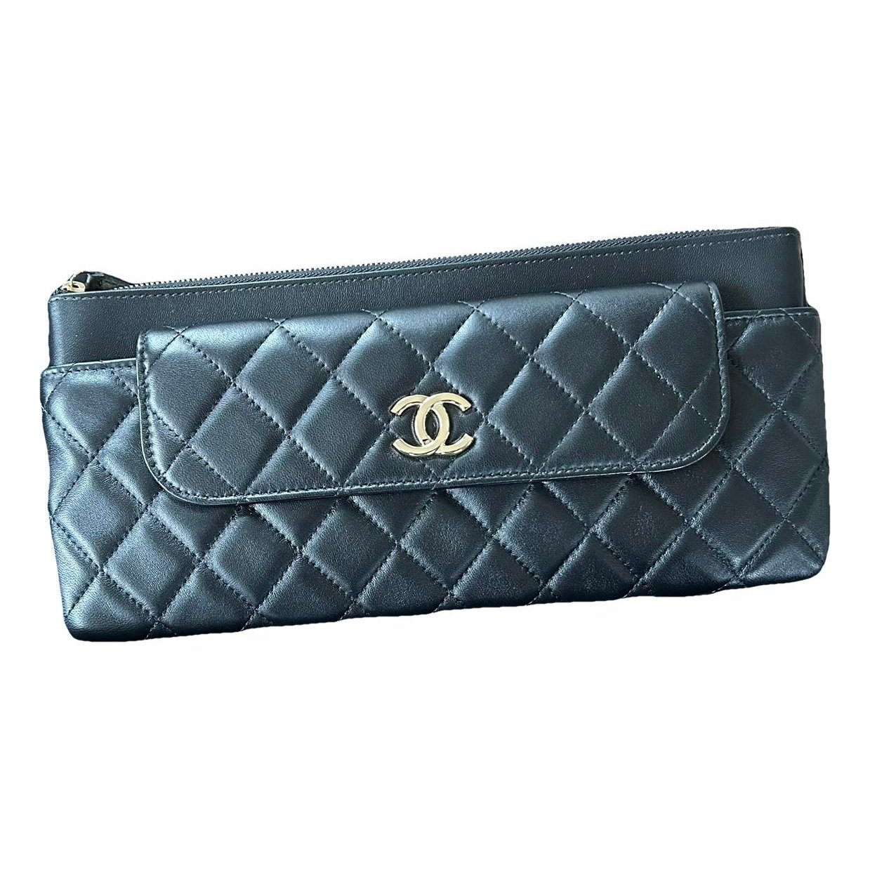 Timeless/Classique leather clutch bag
