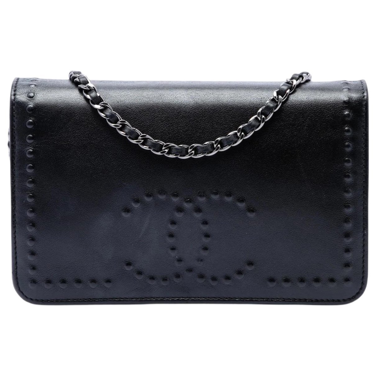 Wallet On Chain leather crossbody bag