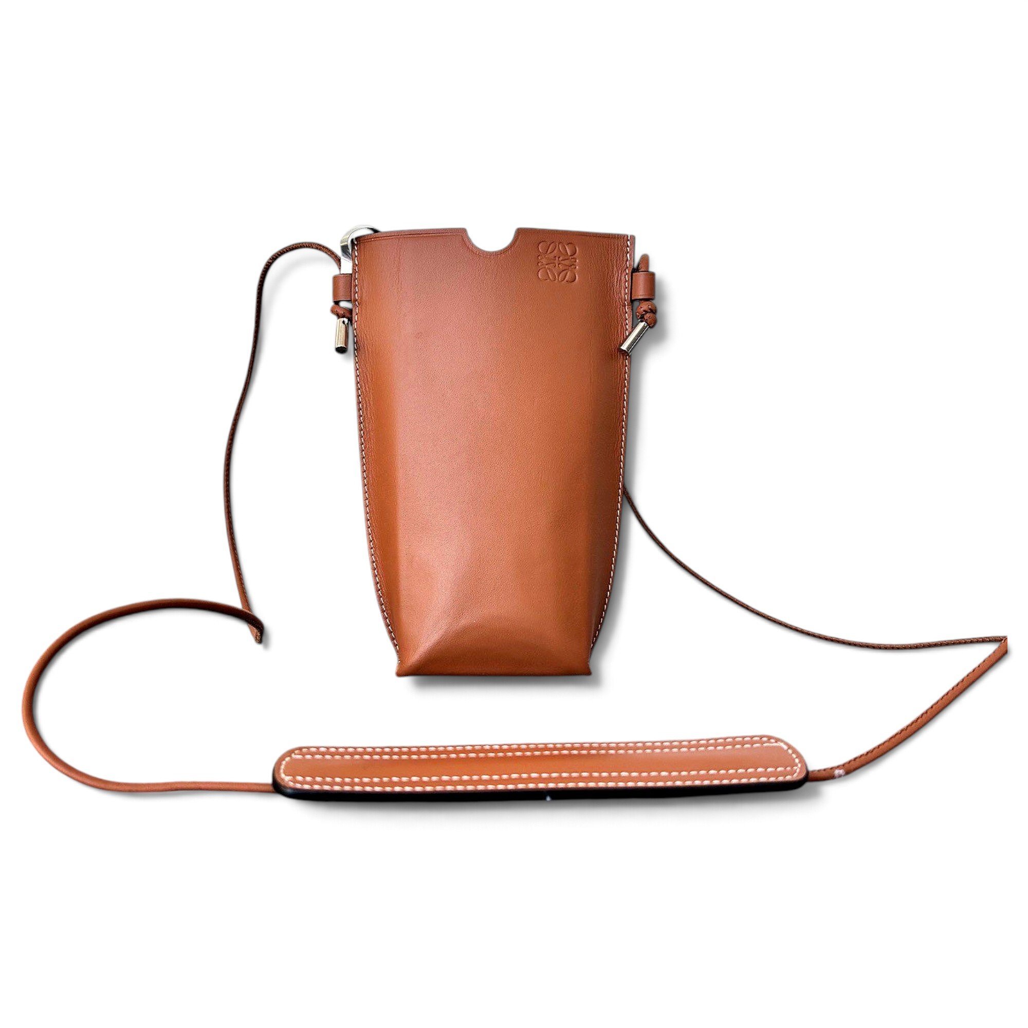 Leather handbag