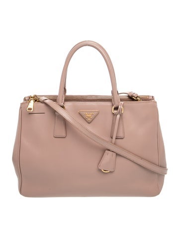 Saffiano Leather Galleria Double Zip Medium