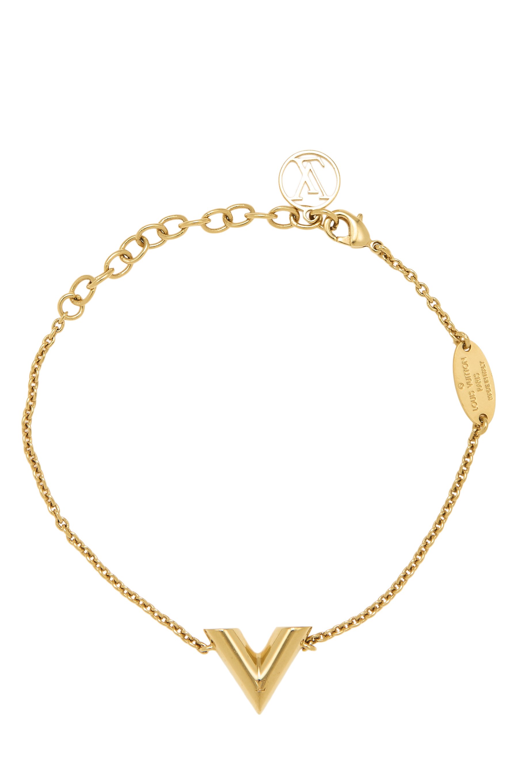 Gold Essential V Bracelet