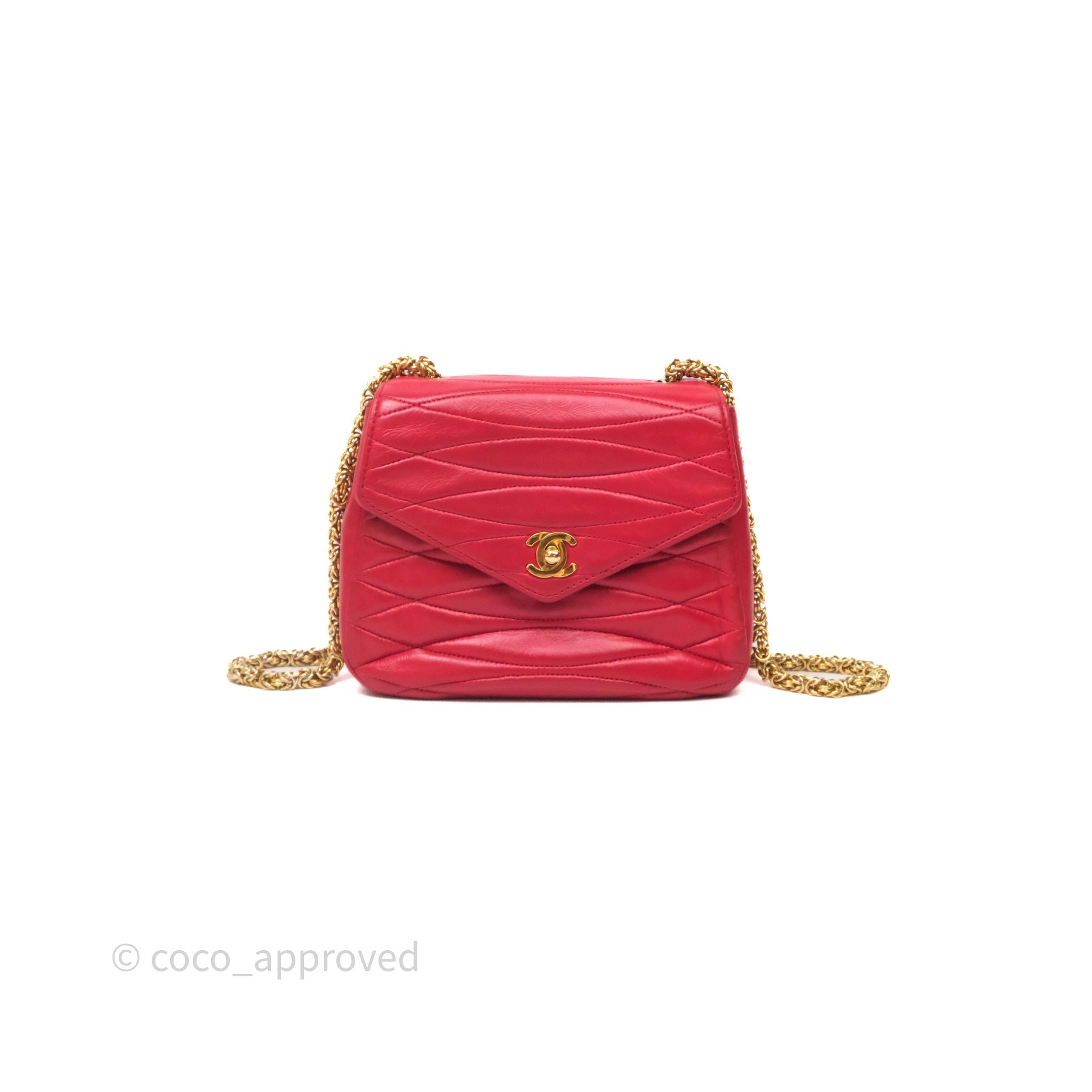Chanel Vintage Quilted Flap Bag Red Lambskin Gold Hardware