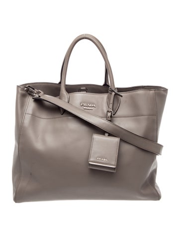 Signature Top Handle Bag