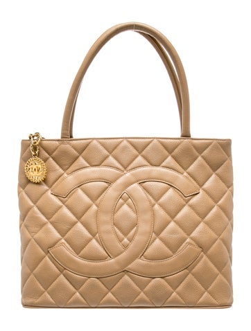Medallion Tote
