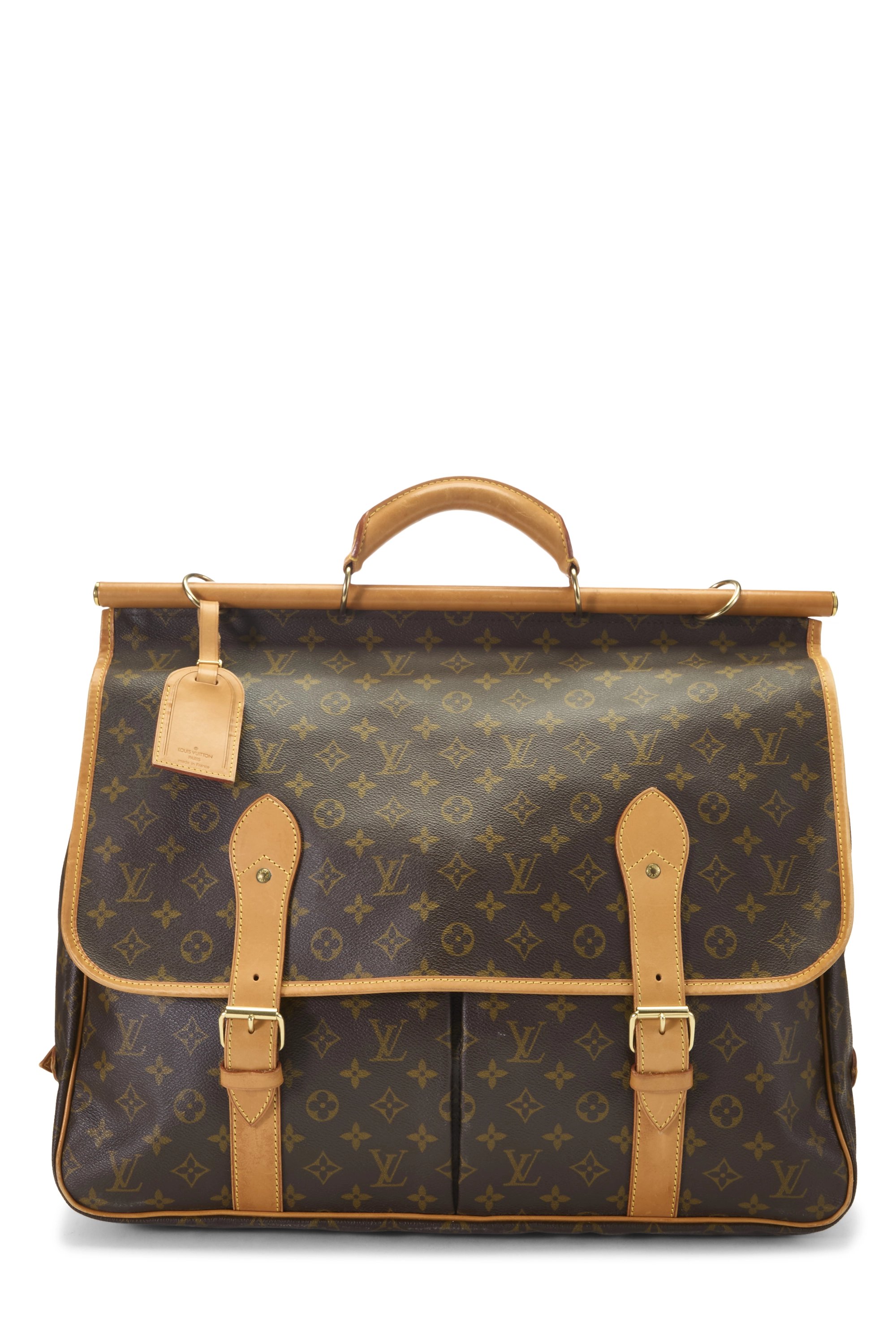 Monogram Canvas Sac Chasse