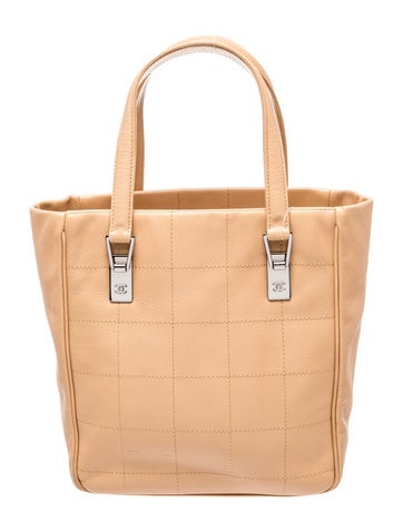 LAX Square Quilt Tote