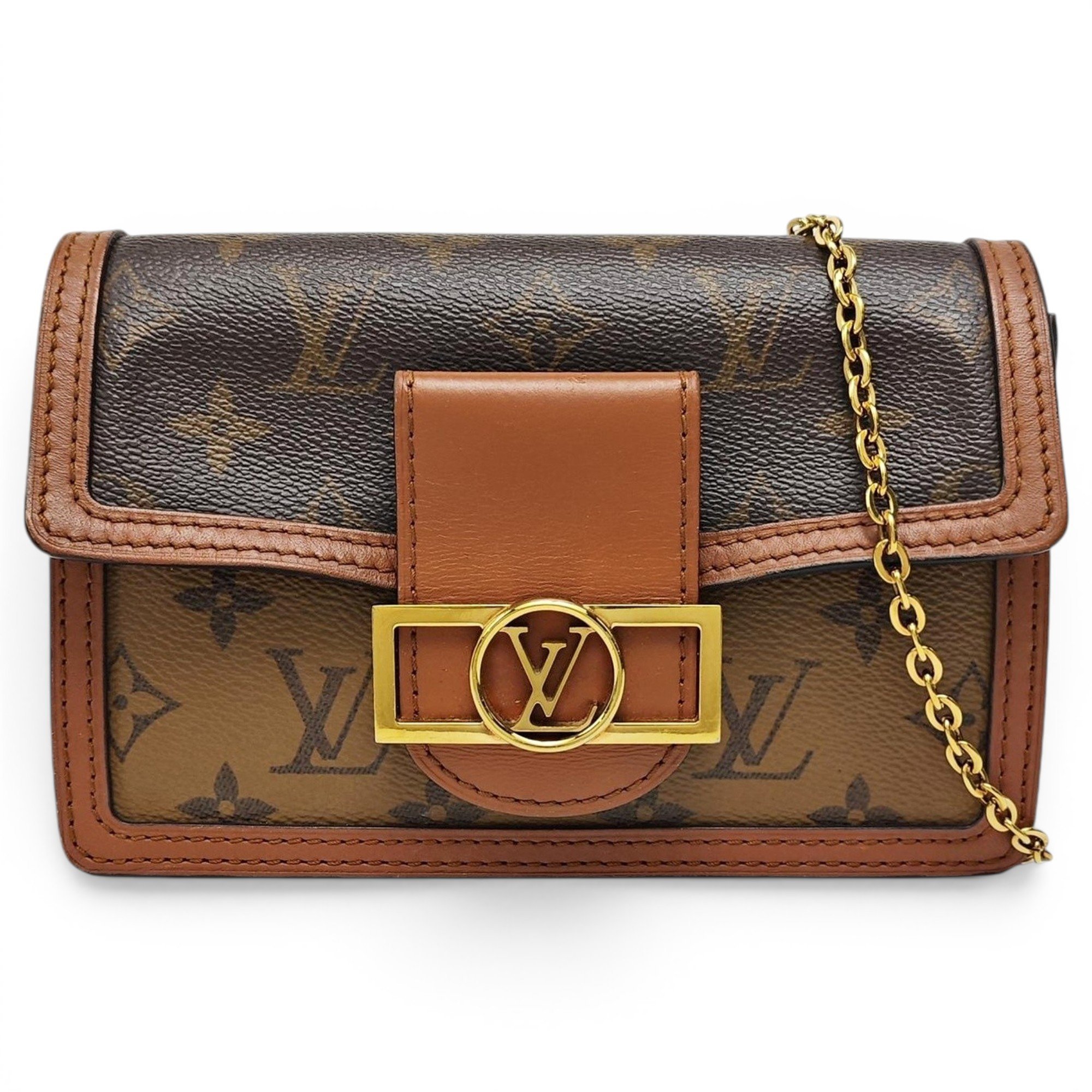 Dauphine leather handbag