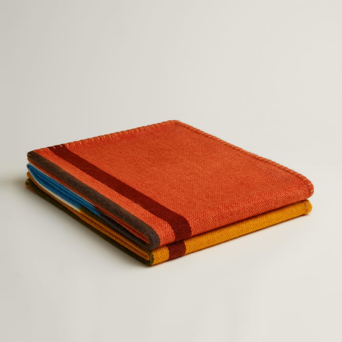 Dye Sangle Blanket