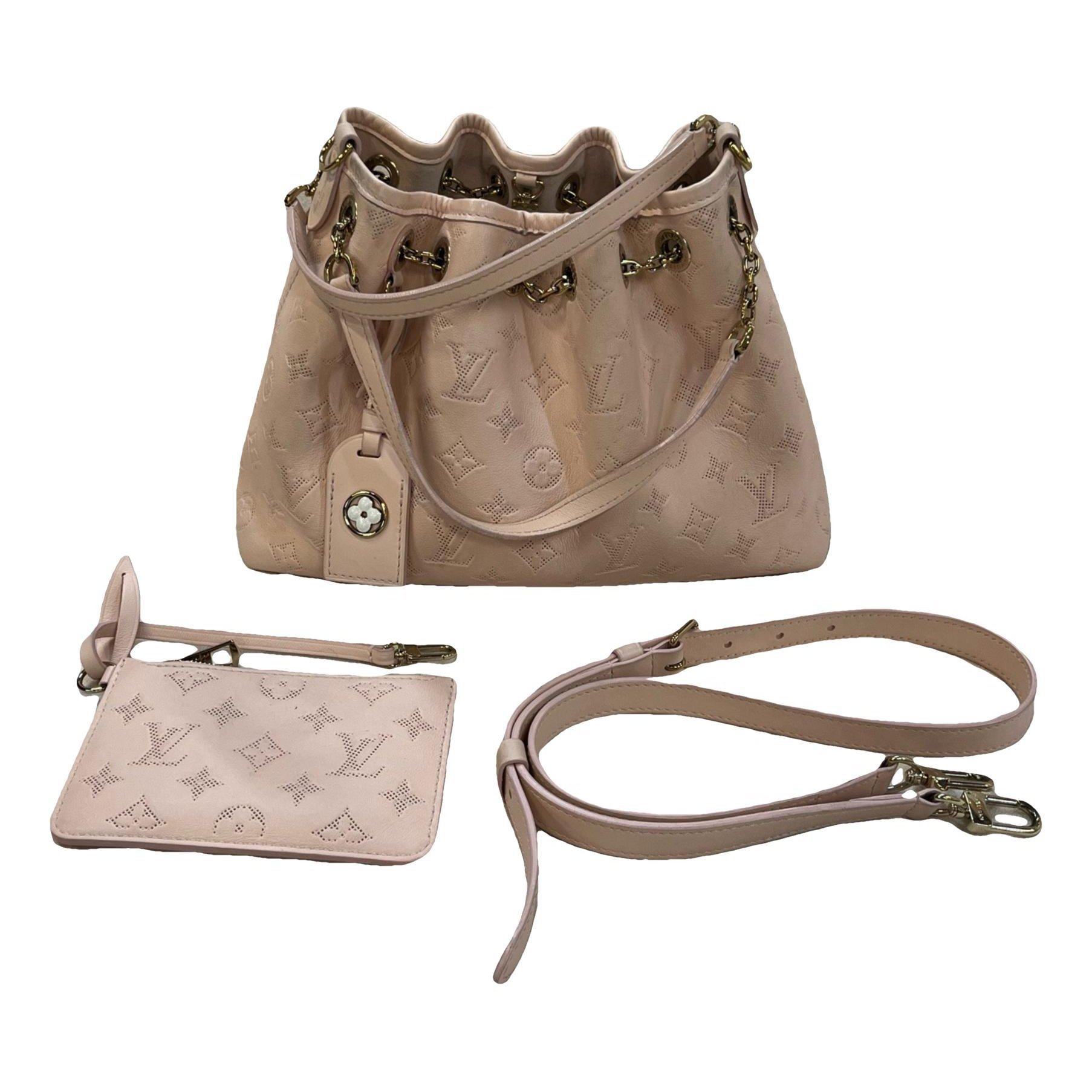 Poche Noé leather handbag
