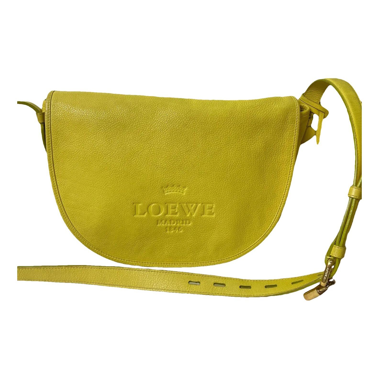 Leather crossbody bag