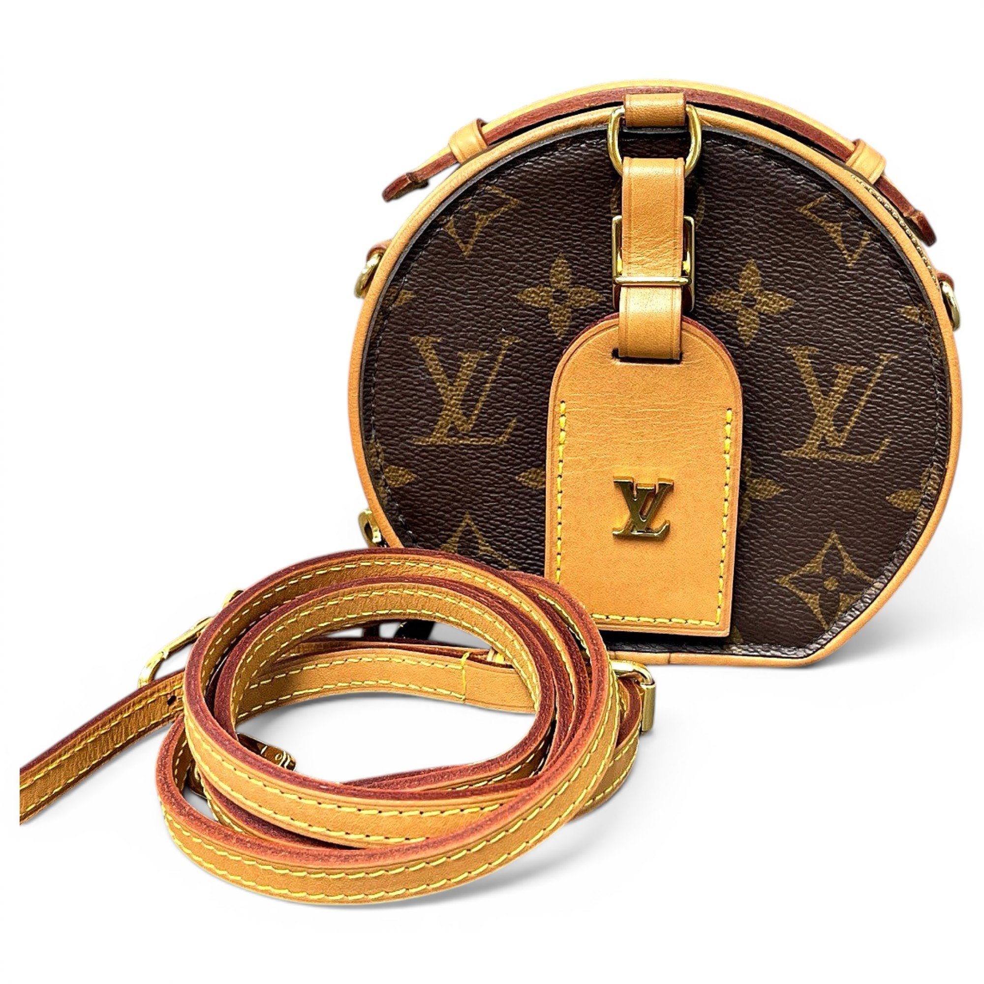 Louis Vuitton Leather handbag